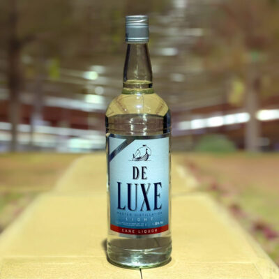 DE LUXE MD LIGHT 700ML 30% - Grays Home Delivery